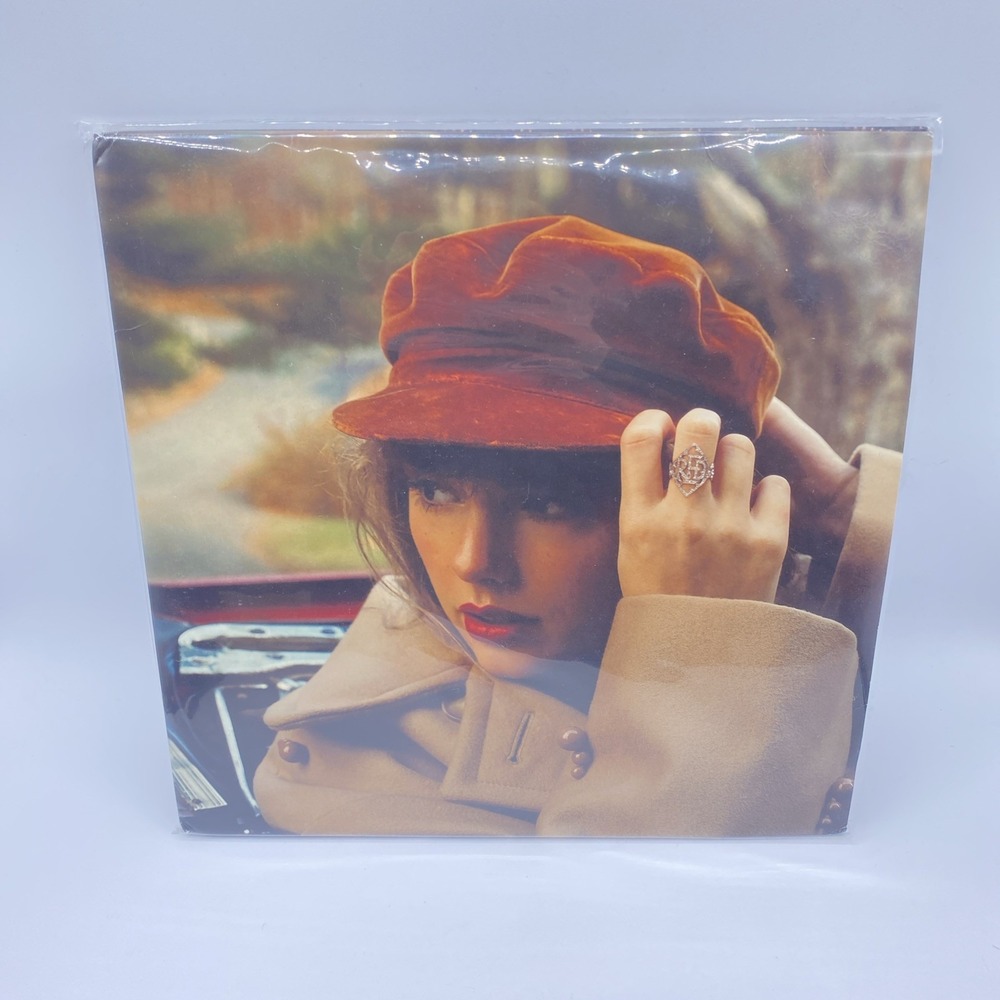 Taylor Swift Red Taylor's Version 4LP Vinyl Record Set‎ Translucent Red 2021